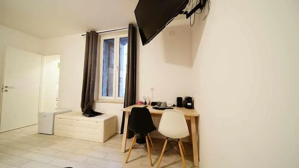 Πανσιόν Langolo Di Laura Borgo Roma Destiny Home 3 Βερόνα Ιταλία